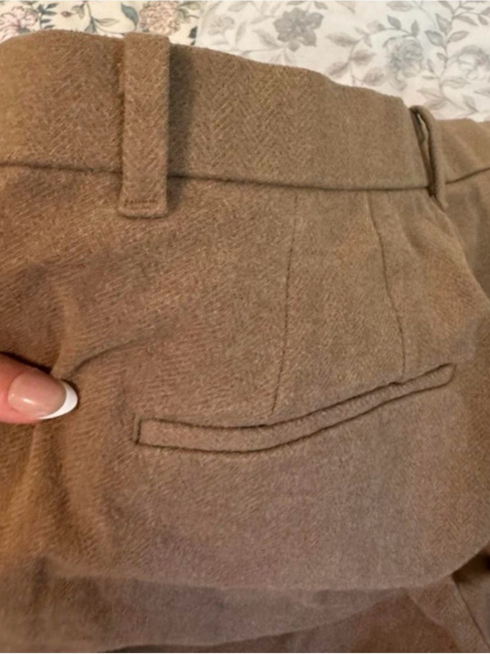 Uniqlo Men’s Dress Pants in Camel Brown